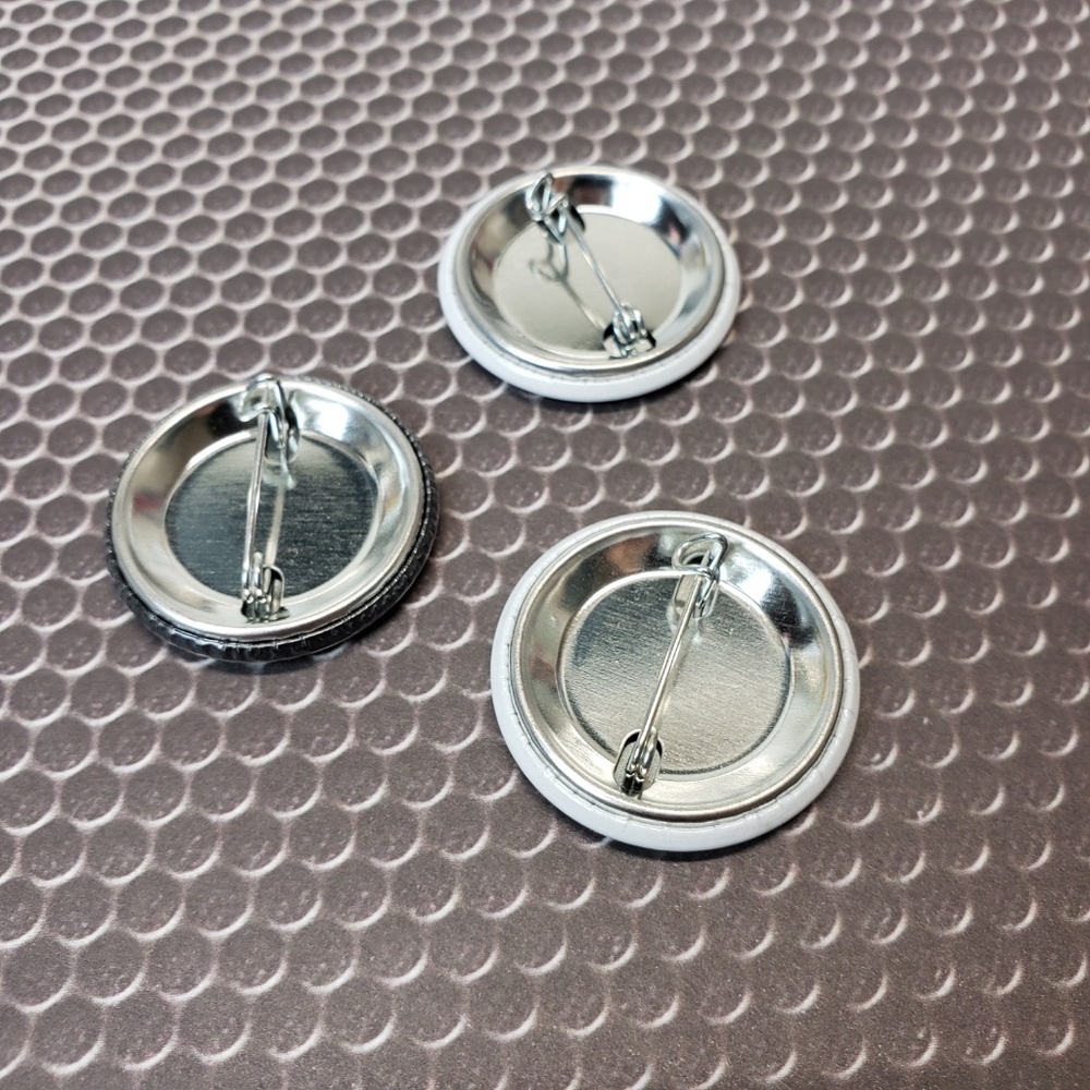 BTS K-POP Button Pin Bundle Set - Picture 6 of 7